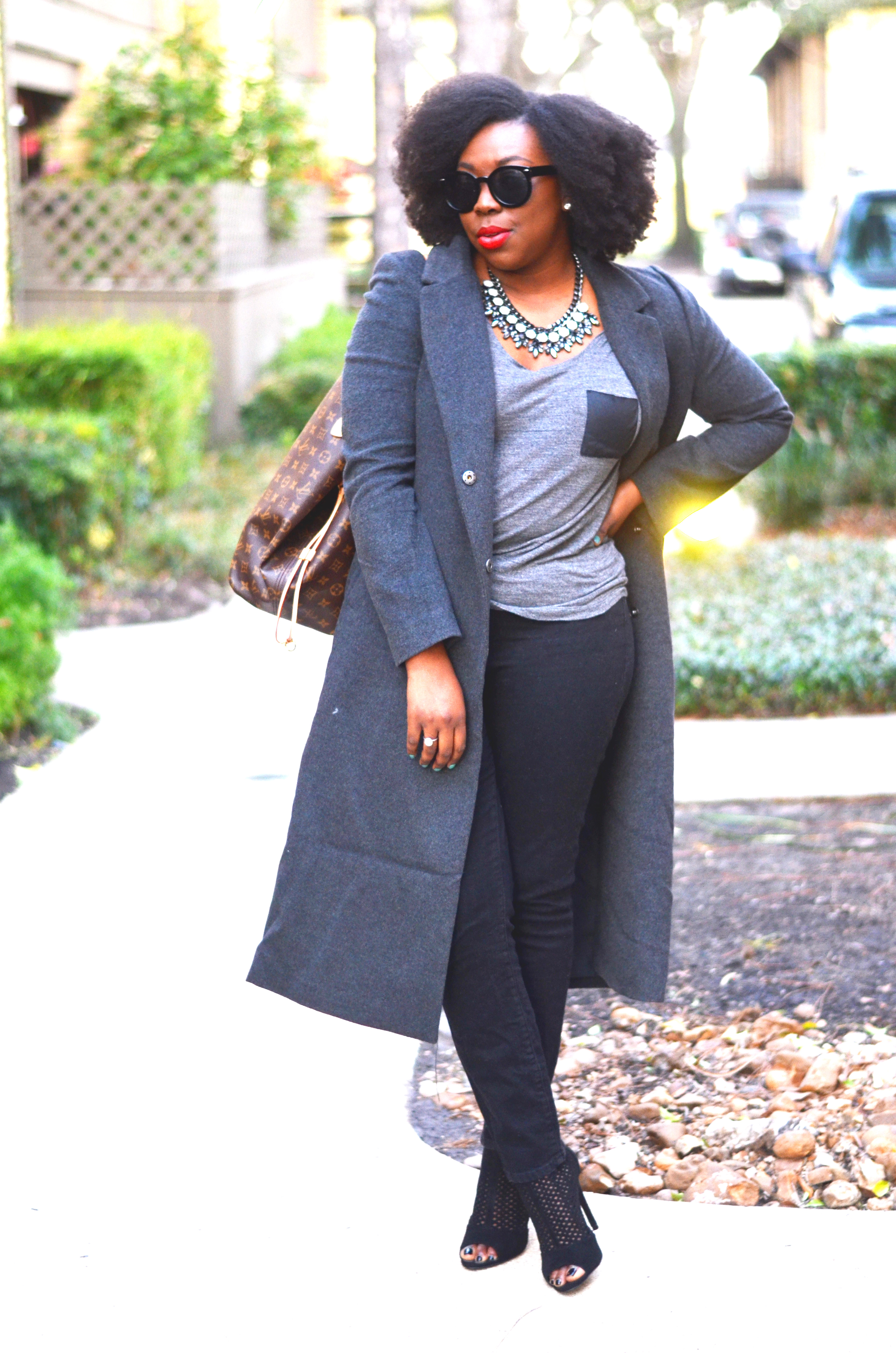 Afro, Red Lips and Winter Outfit