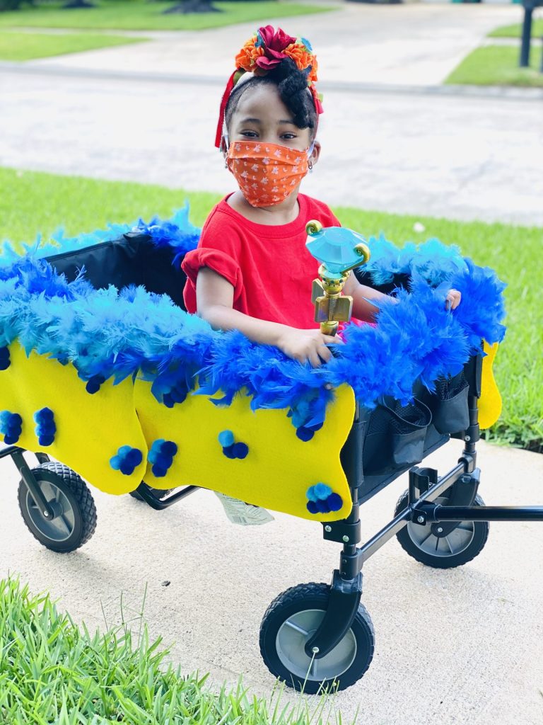 QuarantineHalloween2020ToddlerCostumewithMask