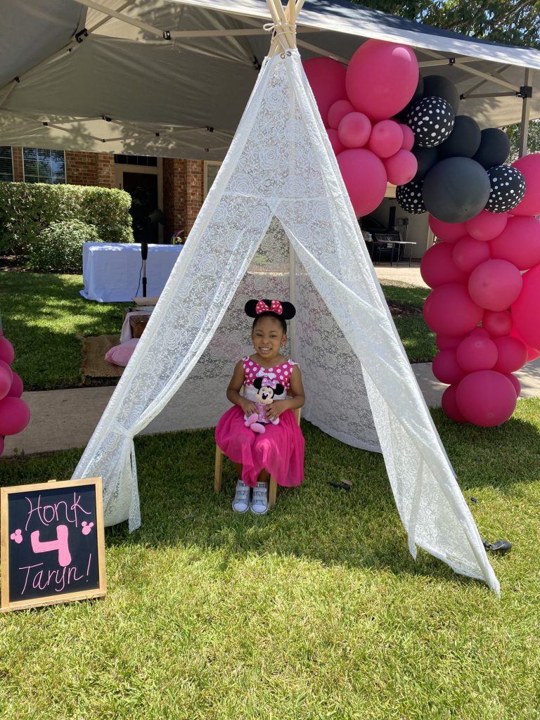 Minnie Mouse Birthday Quarantine Party